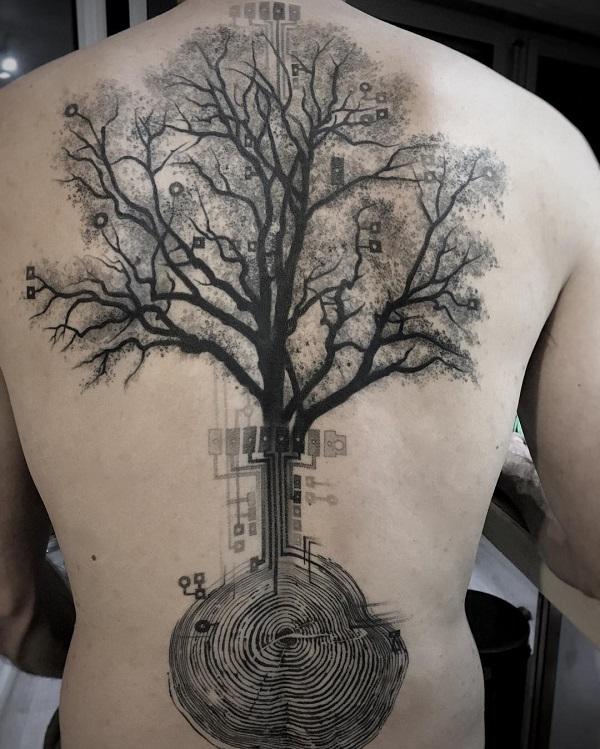 Baum zurück Tattoo