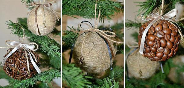 artesanías originales hechas con materiales naturales