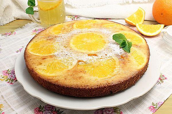 pastel de gelatina con naranjas