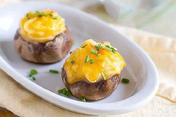 champiñones rellenos de patatas