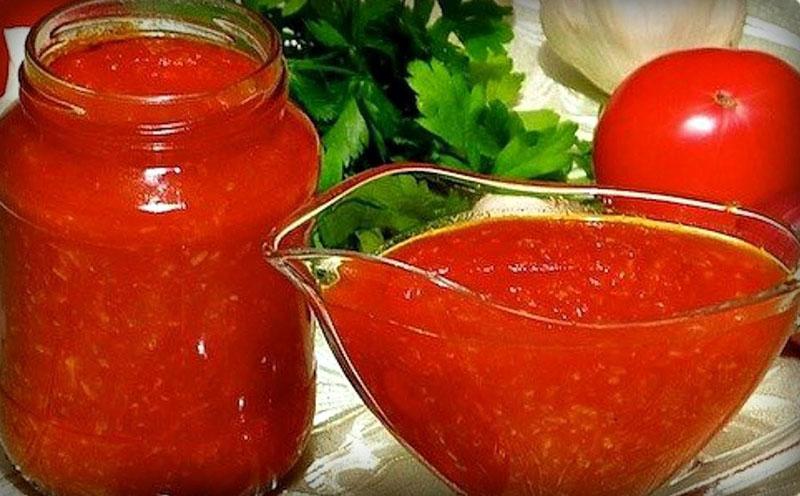 salsa de tomate sabrosa aromática