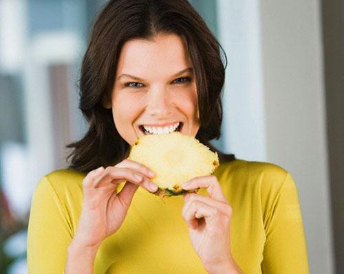 Les femmes ont besoin d'ananas pour rester en bonne santé