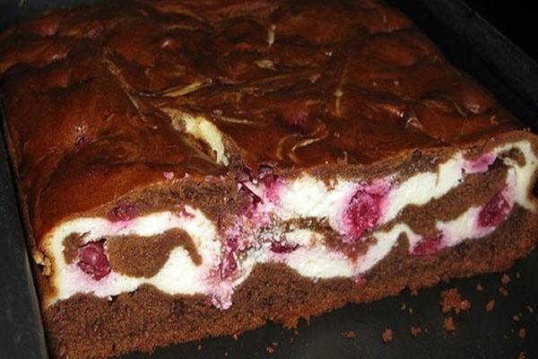 gâteau aux cerises et fromage cottage