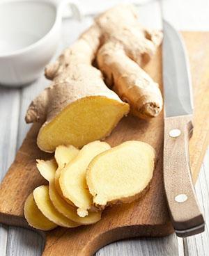 Lorsque la racine de gingembre est consommée, la nourriture dans l'estomac est digérée et absorbée beaucoup plus rapidement.