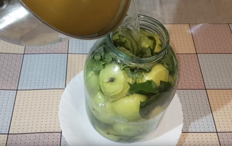 cómo fermentar manzanas para el invierno