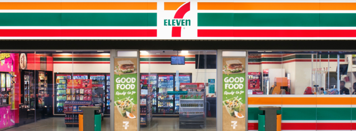 711